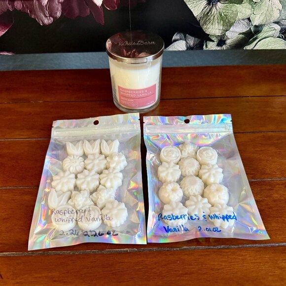 NEW 2-Pc WAX MELTS BBW Candle Wax Melts - RASPBERRIES & WHIPPED VANILLA - Picture 1 of 2
